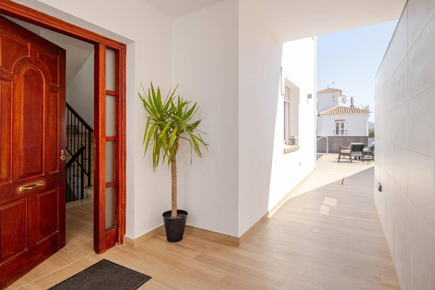 Villa Antonia Mar - Punta Lara Nerja Exterior foto